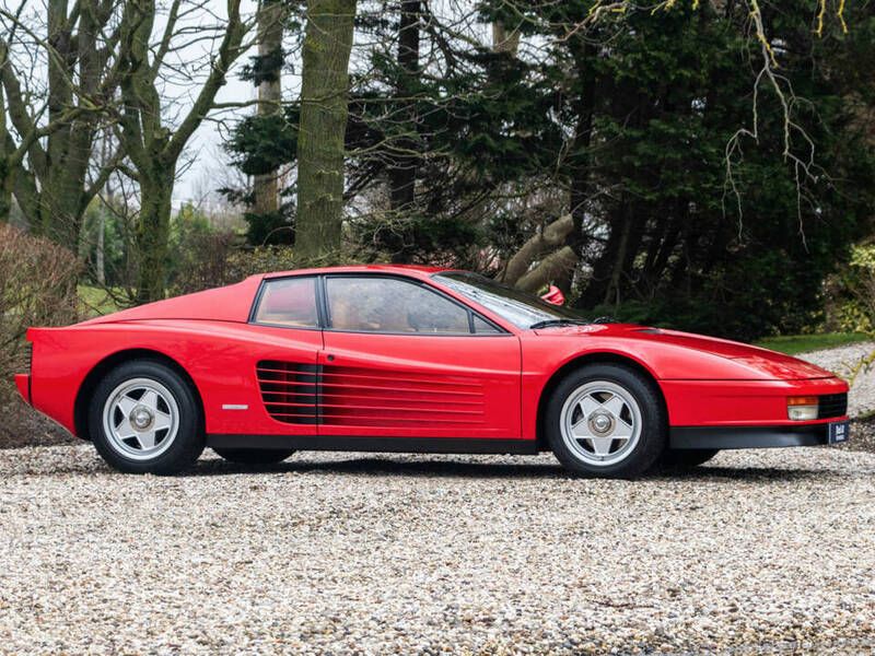 Rouge Utilisé 1985 Ferrari Testarossa Coupé | 210 000 € - Image 1/4