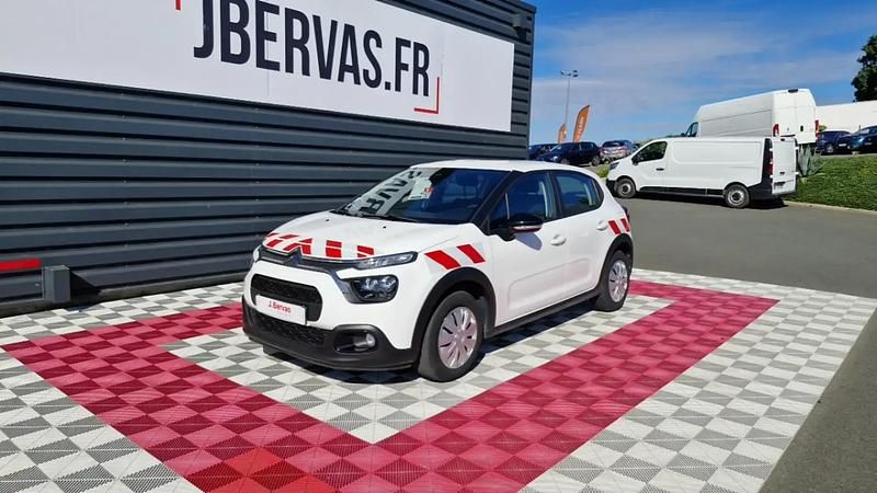 Blanc Utilisé 2020 Citroën C3 Feel Citadine | 11 590 € - Image 1/4