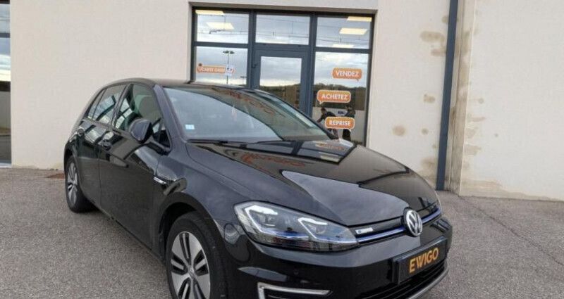 Utilisé 2020 VW e-Golf Citadine | 15 990 € (Prix juste) - Image 1/4