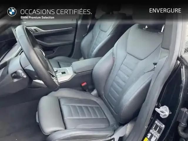 Occasion BMW i4 M Sport 250 kW (340 ch) 2025 Saphirschwarz métallisé Berline