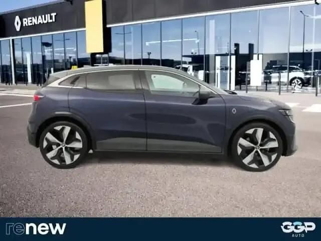 Occasion Renault Megane E-Tech Techno 2022 Bleu nocturne / toit gris schiste SUV