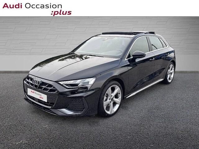 Noir mythic métallisé Utilisé 2025 Audi A3 S-Line | 39 990 € - Image 1/4
