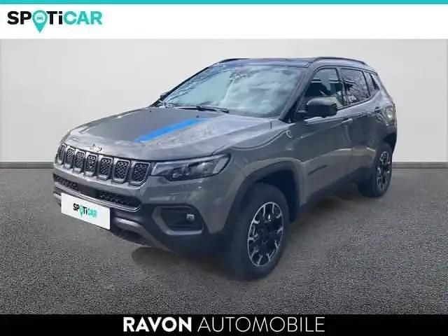 Noir Utilisé 2024 Jeep Compass Trailhawk SUV | 31 990 € (Prix juste) - Image 1/4