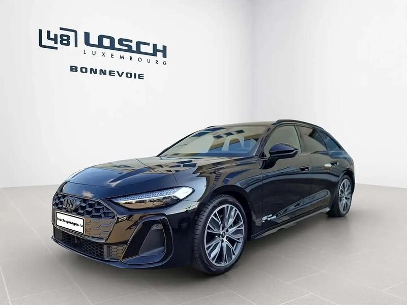Noir Utilisé 2025 Audi A5 Sport Coupé | 69 641 € - Image 1/4