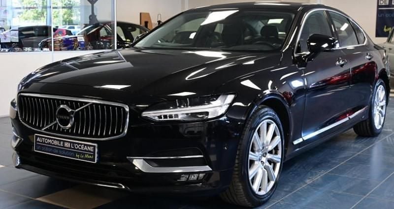 Noir Utilisé 2018 Volvo S90 Inscription Berline | 22 490 € - Image 1/4