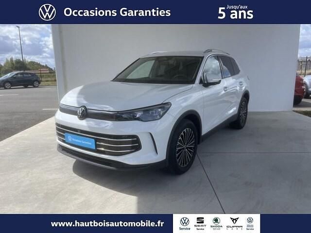 Occasion 2025 VW Tiguan Elegance SUV | 43 990 € (Prix cher) - Image 1/4