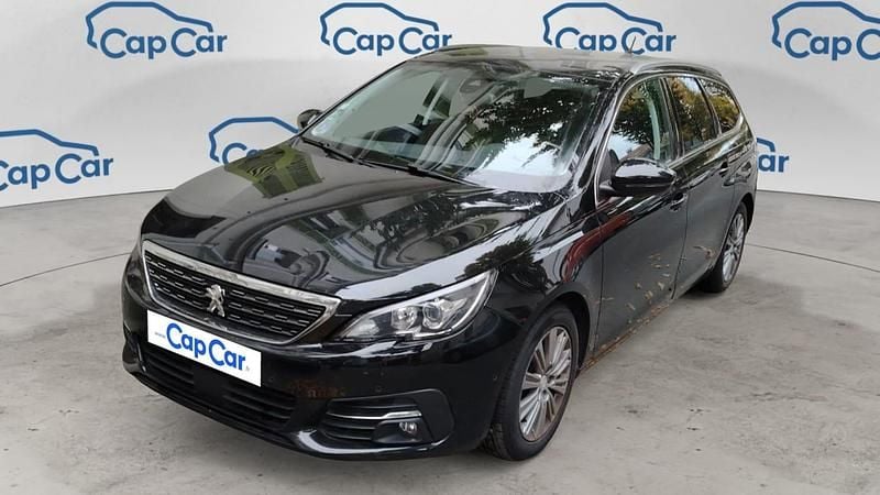 Utilisé 2017 Peugeot 308 Allure | 8 200 € - Image 1/3