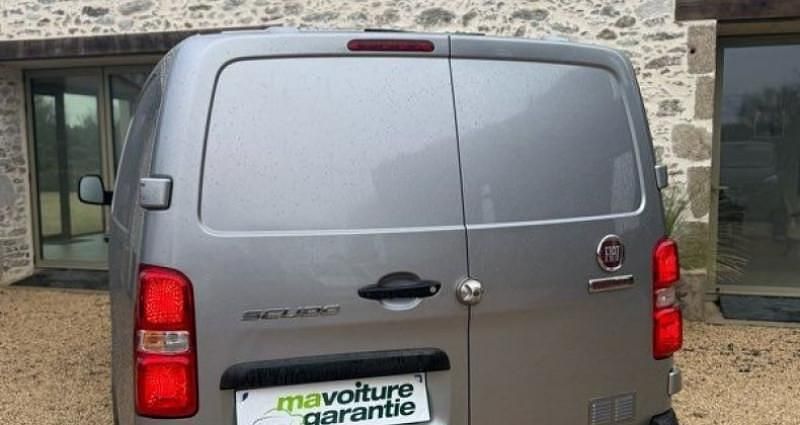 Occasion Fiat Scudo Lounge 145 ch (106 kW) 2022 Gris Van