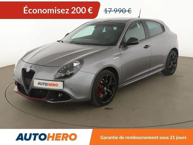 Gris Utilisé 2019 Alfa Romeo Giulietta Veloce Citadine | 17 790 € (Prix assez cher) - Image 1/2