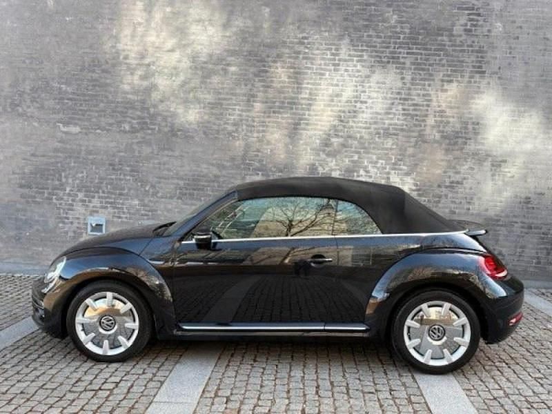 Utilisé 2018 VW Beetle Coupé | 27 900 € (Prix assez cher) - Image 1/4