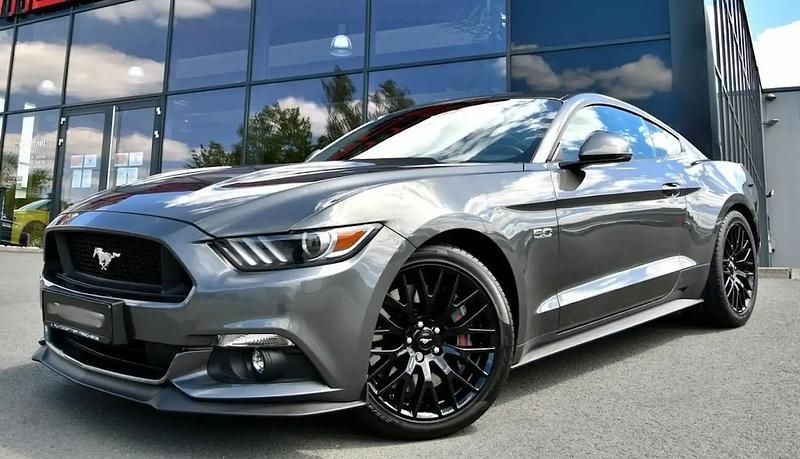 Gris Utilisé 2016 Ford Mustang GT Premium Fastback Coupé | 43 800 € (Prix juste) - Image 1/4