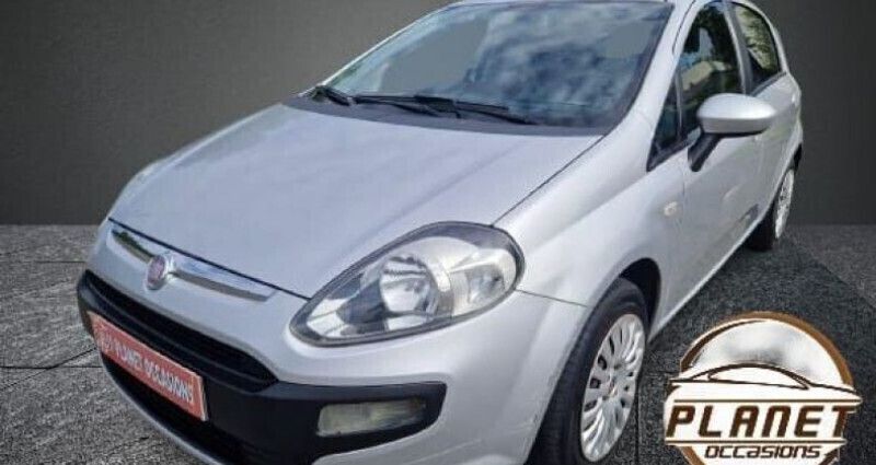 Gris Utilisé 2012 Fiat Grande Punto Citadine | 4 490 € - Image 1/4