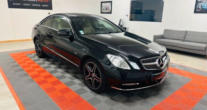 Noir Utilisé 2012 Mercedes E350 Executive Coupé | 16 990 € - Image 1/4