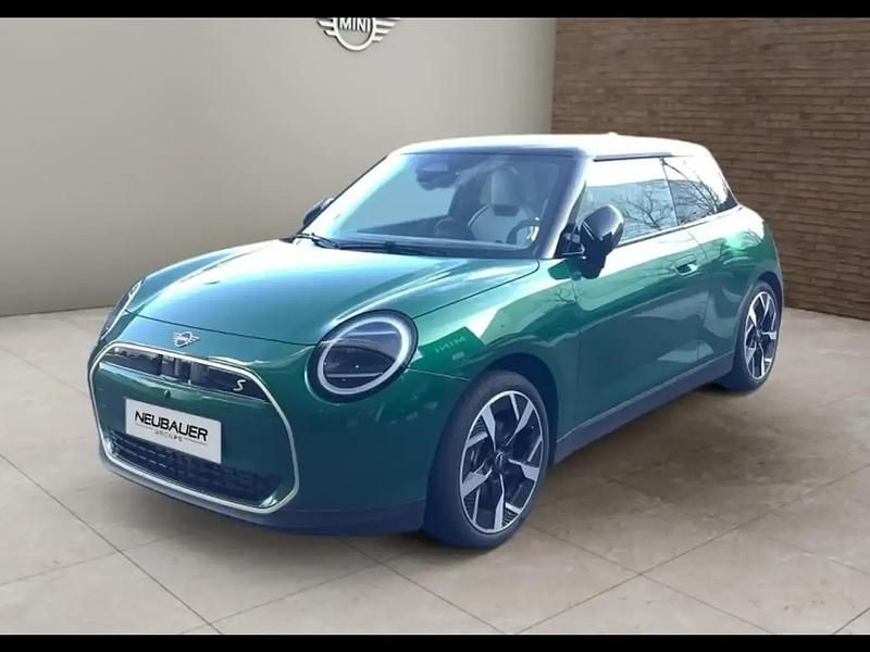 Vert Occasion 2025 Mini Cooper SE Favoured Citadine | 35 790 € (Prix cher) - Image 1/4