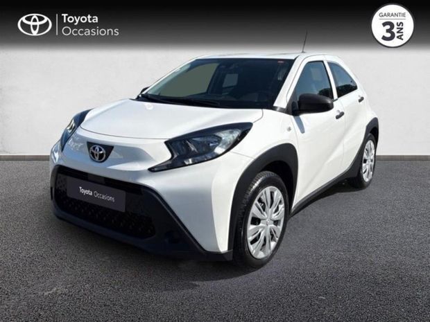 Blanc Utilisé 2023 Toyota Aygo Active Citadine | 13 480 € (Prix juste) - Image 1/4