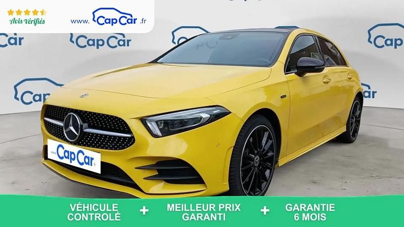 Jaune Utilisé 2021 Mercedes A250 AMG line Berline | 26 990 € (Prix juste) - Image 1/4