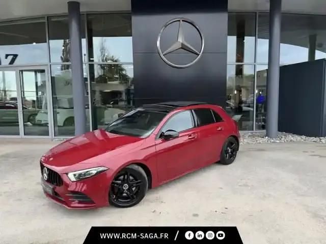 Rouge Occasion 2021 Mercedes A200 AMG line Berline | 33 900 € - Image 1/4