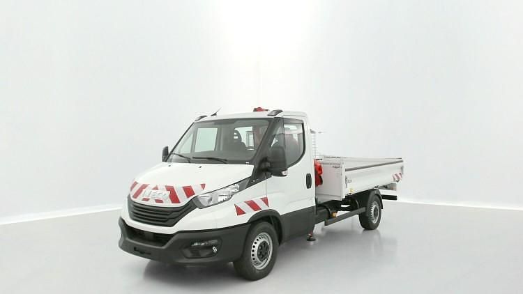 Nouvelle 2025 Iveco Daily | 74 220 € (Super prix) - Image 1/1