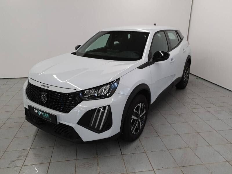 Blanc Utilisé 2024 Peugeot 2008 Active SUV | 19 990 € (Prix juste) - Image 1/4