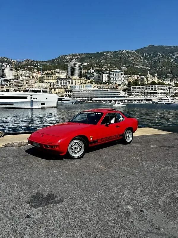 Rouge Occasion 1979 Porsche 924 Coupé | 16 000 € - Image 1/4