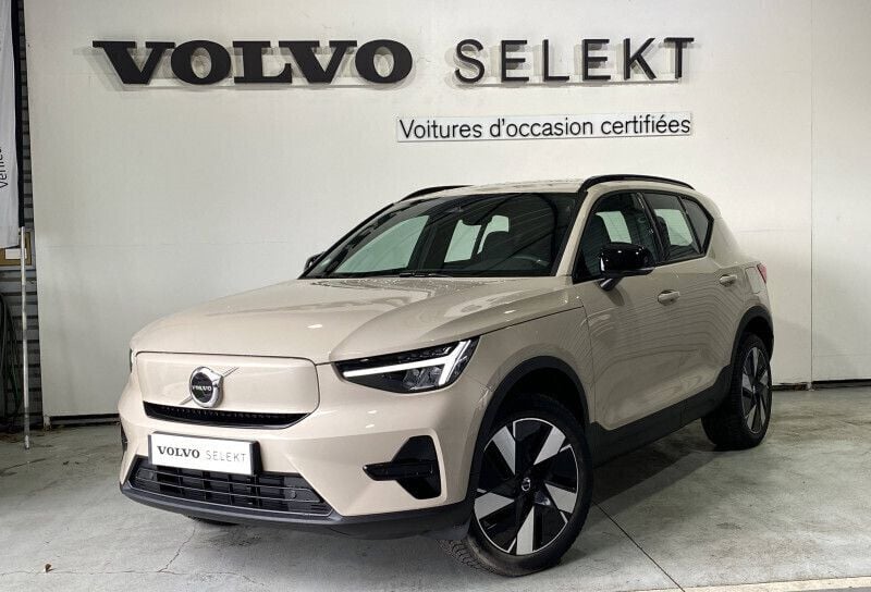 Nouvelle 2024 Volvo EX40 Plus SUV | 48 900 € (Bon prix) - Image 1/4