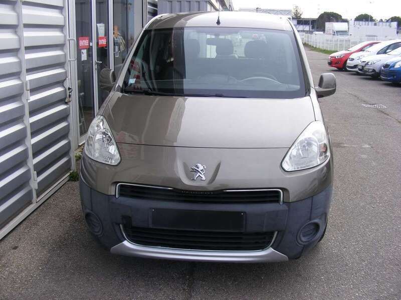 Image 4/4