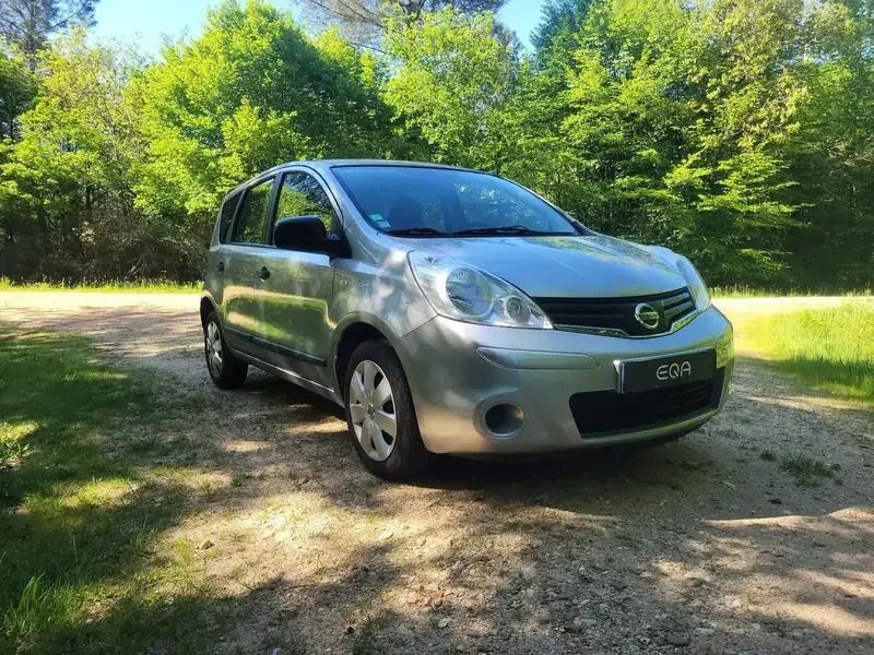 Utilisé 2009 Nissan Note Tekna Monospace | 3 500 € - Image 1/4