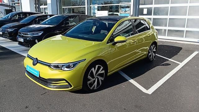 Utilisé 2021 VW Golf VIII Style Berline | 21 990 € (Bon prix) - Image 1/4