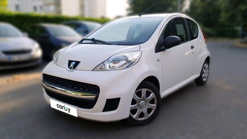 Blanc Utilisé 2012 Peugeot 107 Access Citadine | 3 790 € - Image 1/4