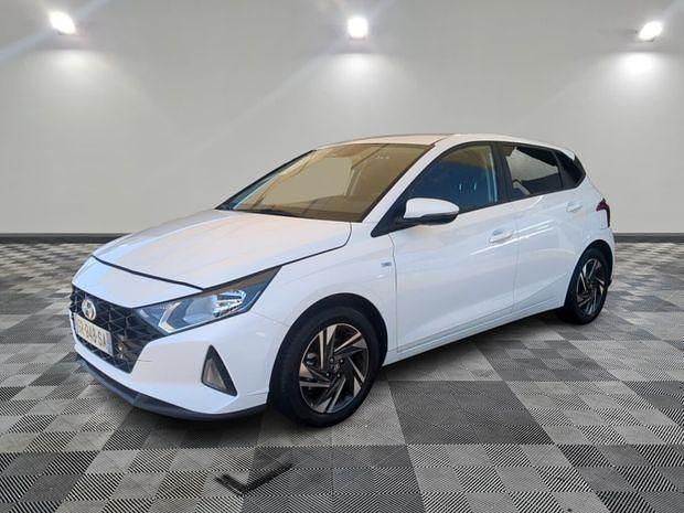 Blanc Utilisé 2023 Hyundai i20 | 18 990 € (Prix juste) - Image 1/1