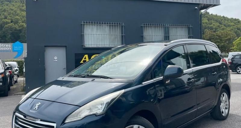 Utilisé 2015 Peugeot 5008 Monospace | 9 990 € (Bon prix) - Image 1/4