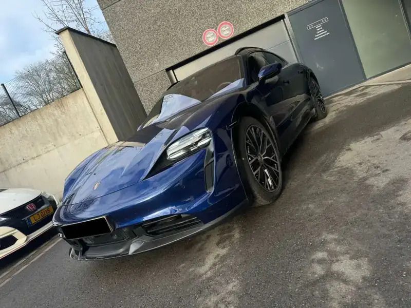 Bleu Utilisé 2021 Porsche Taycan Turbo S Cross Turismo Berline | 79 989 € - Image 1/4