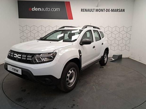 Blanc Utilisé 2023 Dacia Duster Essentiel SUV | 15 490 € (Bon prix) - Image 1/4