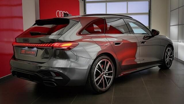 Occasion Audi A5 Design 299 ch (219 kW) 2025 Gris daytona nacré Break