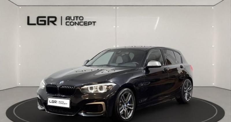 Noir Utilisé 2019 BMW M140 M Sport Berline | 34 990 € (Prix juste) - Image 1/4