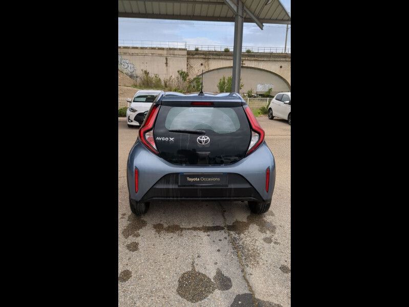 Image 4/4