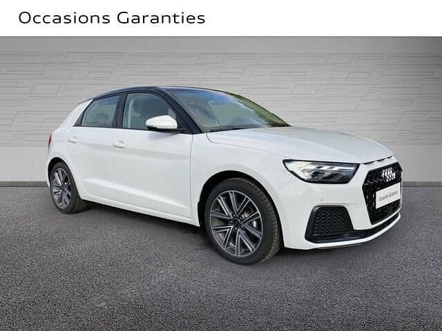 Nouvelle Audi A1 Sportback Design 95 ch (69 kW) 2026 Blanc glacier métallisé noir mythe métallisé Citadine