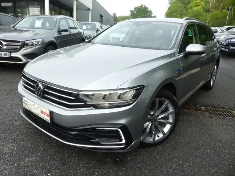 Bronze Utilisé 2021 VW Passat GTE Break | 23 990 € (Prix juste) - Image 1/4