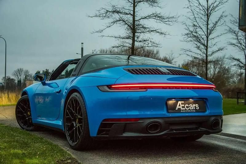Bleu Occasion 2023 Porsche 911 Targa 4 Cabriolet | 174 950 € - Image 1/4