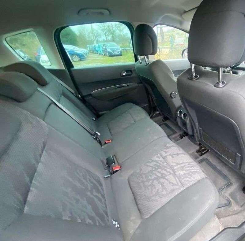 Image 4/4