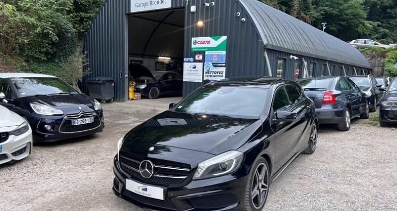 Noir Utilisé 2012 Mercedes A250 Berline | 17 000 € (Bon prix) - Image 1/4