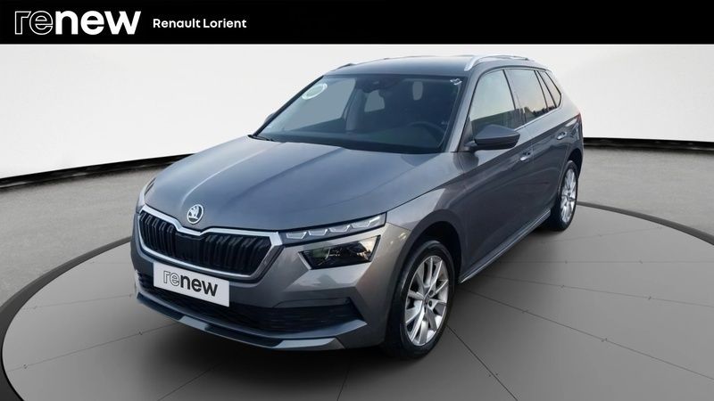 Gris Utilisé 2023 Skoda Kamiq Style SUV | 23 800 € (Prix juste) - Image 1/4