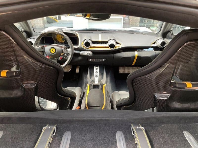 Occasion Ferrari 812 800 ch (588 kW) 2018 Blanc Cabriolet