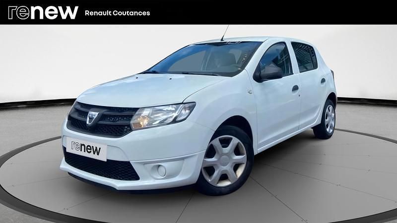 Blanc Utilisé 2016 Dacia Sandero Ambiance Citadine | 8 390 € - Image 1/4