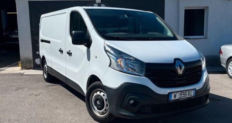 Blanc Utilisé 2017 Renault Trafic Van | 11 990 € (Bon prix) - Image 1/4