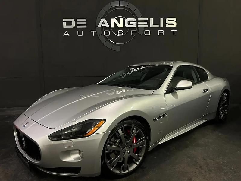 Gris Occasion 2009 Maserati Granturismo Coupé | 48 990 € (Bon prix) - Image 1/4