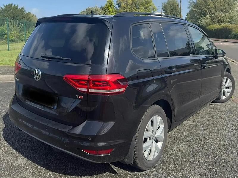 Utilisé 2017 VW Touran Monospace | 14 800 € (Prix juste) - Image 1/4