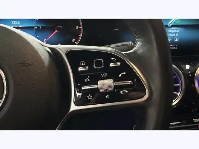 Occasion Mercedes GLA200 Progressive 2022 Noir cosmos métallisé SUV