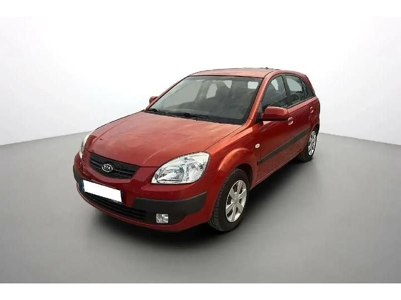 Rouge Occasion 2008 Kia Rio LX Berline | 7 890 € - Image 1/4