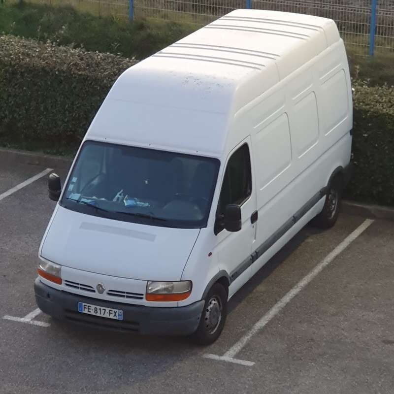 Image 3/4